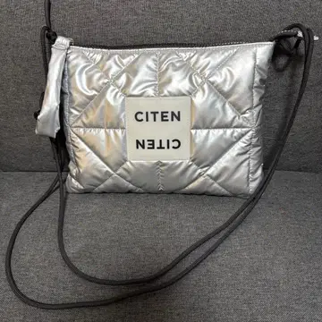 CITEN 실버 퀼팅 숄더백