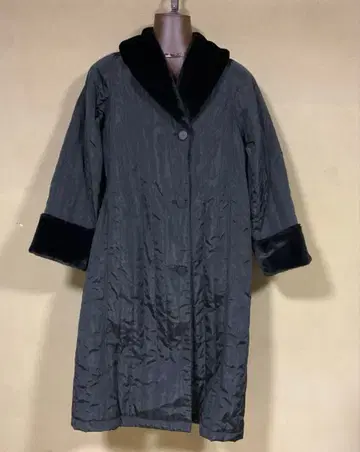 OJOU 롱 코트 블랙 퍼 경량