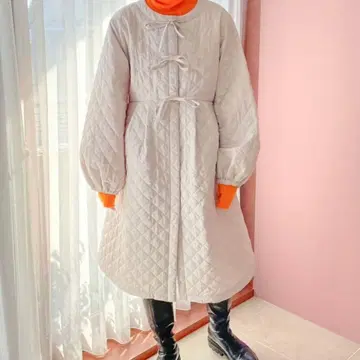 새상품 LOWRYSFARM 퀼팅 원피스 리본 아우터 롤리스