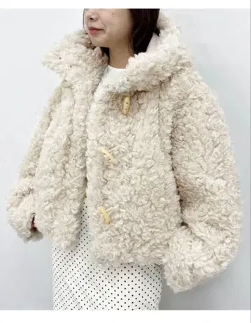 U by Spick&Span 인조 모피 더플 코트