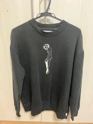 WHIMSY 블랙 맨투맨 L