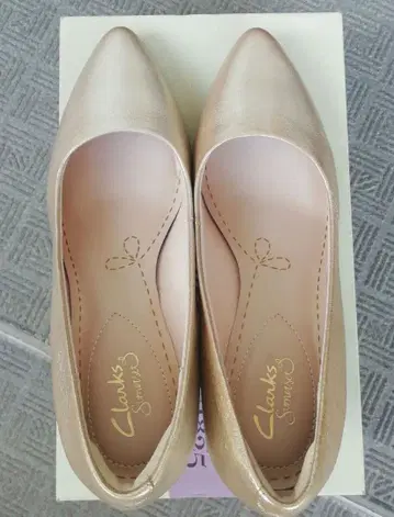 Clarks Isidora Faye 골드 38