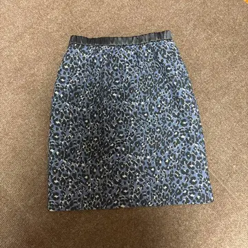 레오파드 무늬 타이트 스커트 36