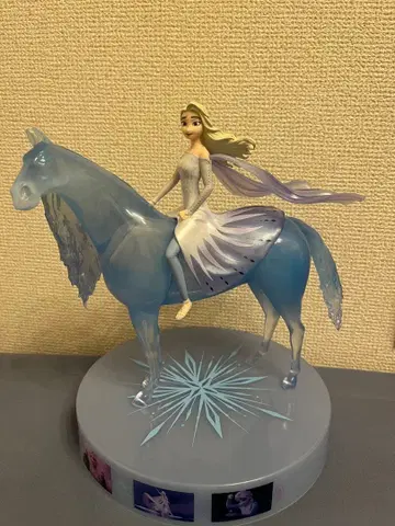 디즈니 엘사 피규어 겨울왕국 2