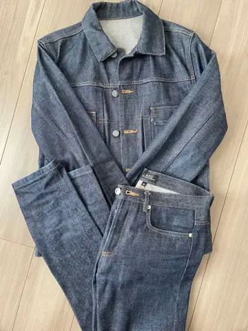 명작 A.P.C. PETIT NEW STANDARD 데님 셋업