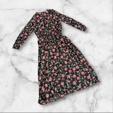 자라 트라팔가 긴팔 원피스 S 사이즈 시어 블랙 꽃무늬 허리밴딩