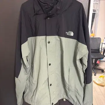 THE NORTH FACE 나일론 자켓 블랙/그레이