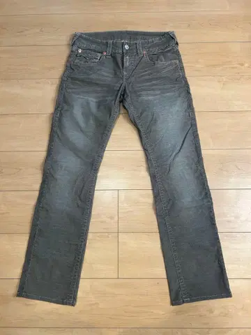 True Religion RICKY W30