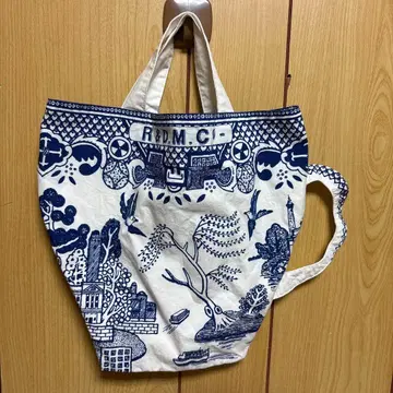 R&D.M.C. 네이비 블루 토트백