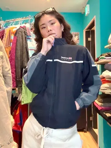 Reebok CLASSIC 나일론 자켓 저지