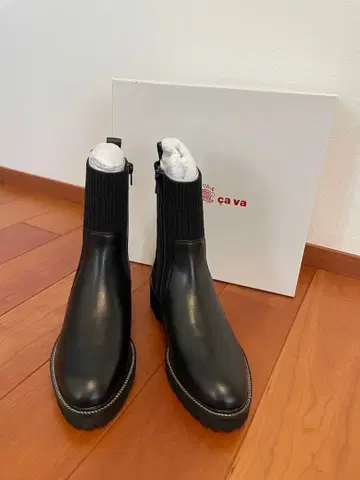 사이드 고어 부츠 블랙