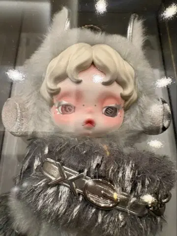 POPMART 팝마트 SKULLPANDA XG 스컬팬더