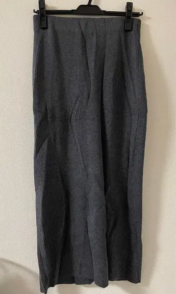 스픽 앤 스팬 라메 리브 니트 타이트 스커트