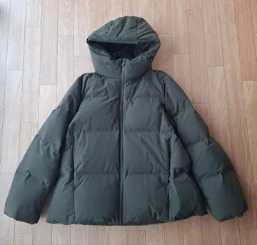 UNIQLO 심리스 다운 카키