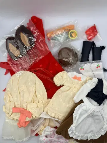 네오 브라이스 블랙베리 부시 아웃핏