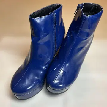 파란 웨지솔 레인슈즈