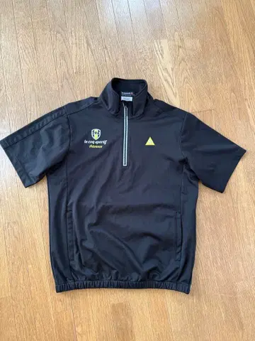 르꼬끄 스포르티브 골프 하프 지퍼 발수 방적 소프트 젤 자켓 L