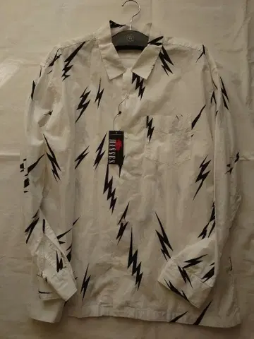 [ 새상품급 레어 ] MASSES 번개 패턴 긴팔 셔츠 L 사이즈