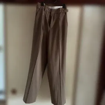 베이크루즈 브라운 슬랙스