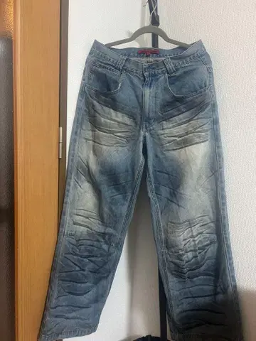 Jaded London 데미지 가공 데님