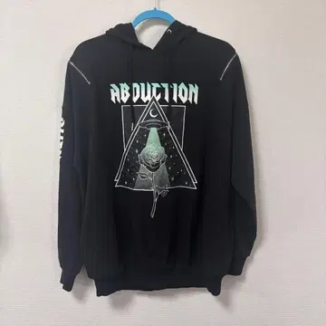 LISTEN FLAVOR 에이리언 아브덕션 숄더 지퍼 후드티 블랙