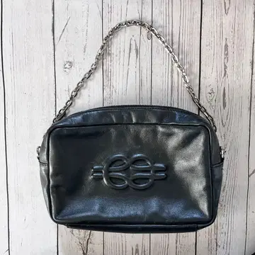 ear PAPILLONNER 엠보싱 미니 가죽 백