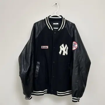 Perushu x mlb 콜라보 바시티 자켓