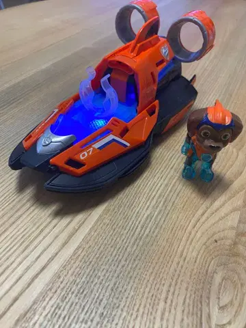 패트롤 즈마 마이티 호버크라프트 LR44/5개 포함