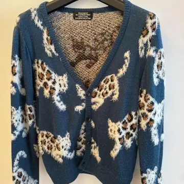 레오파드 무늬 니트 가디건 파란색 긴팔