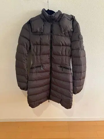 롱 다운 자켓 그레이 후드 부착