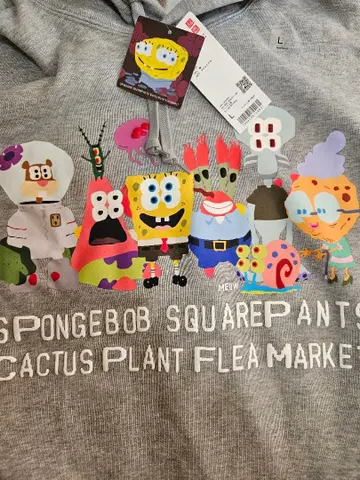 [ 미사용 새상품 ] 택 포함 스펀지밥 후드티 L