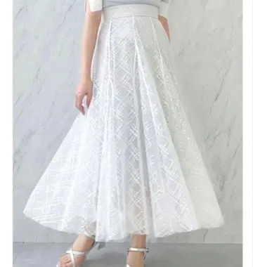 다즐린 스팽글 튤 체크 스커트