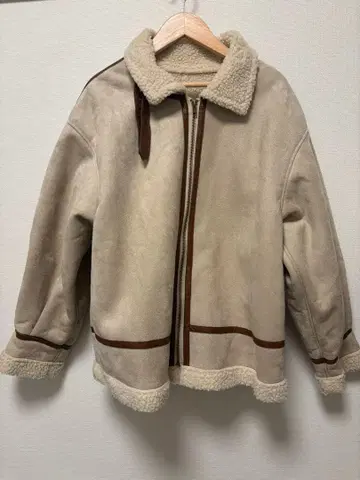 보아 자켓 M 사이즈 베이지