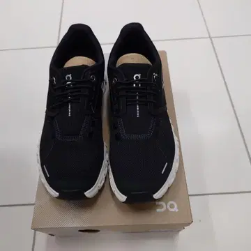 On Cloud 6 스니커즈 6.5 W