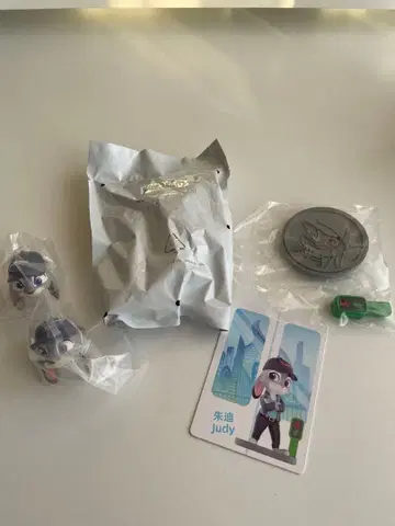 주디 액션 피규어 세트