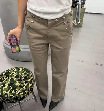 abeundmor studio straight pants beige