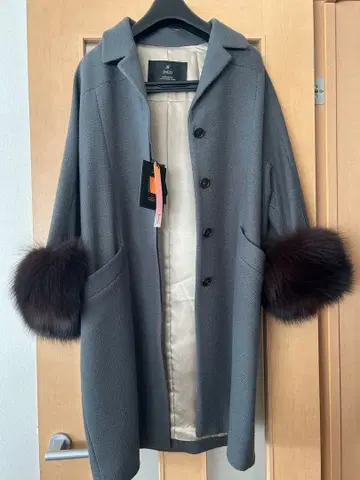 그레이 울 혼방 퍼 포함 롱 코트 13호 사이즈