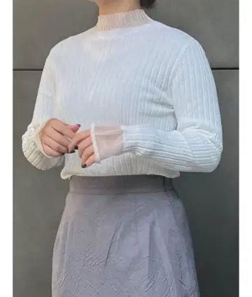 Ayla 튤 커프스 리브 니트