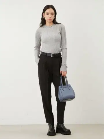 뒷밴딩 2턱 테이퍼드 팬츠 [ 손세탁 가능 ]