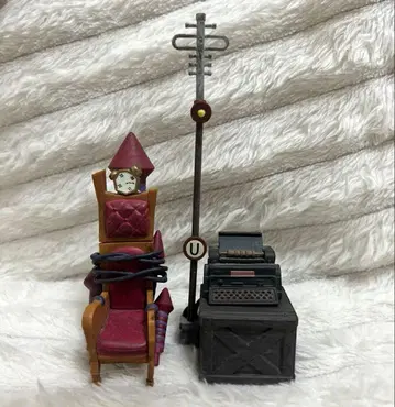 제5인격 가챠가챠 미니어처 컬렉션 암호기 로켓 의자