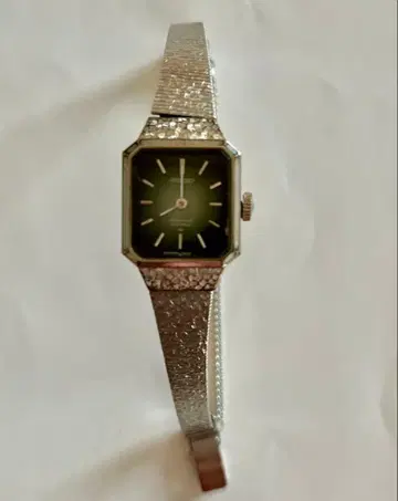 수동 와인딩 시계 그린 다이얼 사각형 케이스 작동하지 않음