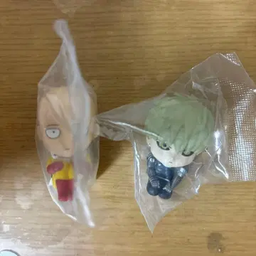 원펀맨, 사이타마와 제노스의 가챠가챠