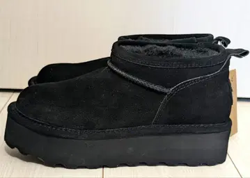 새상품 베어파우 bearpaw 부츠 통굽 블랙 24