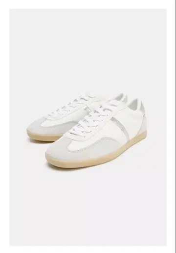 ZARA 스니커즈 37(24cm) 화이트