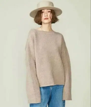 [ CONTE ] 믹스 보트넥 니트 헨미 에밀리