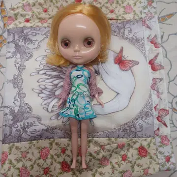 후르츠 펀치 브라이스 아웃핏