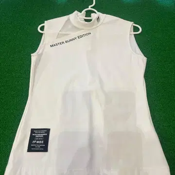 MASTER BUNNY EDITION 터틀넥 셔츠