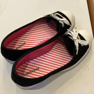 CONVERSE 블랙 로우컷 스니커즈 새상품급 25cm