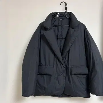 COMME CA 블랙 다운 자켓