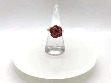 빨간 장미 모티브 반지